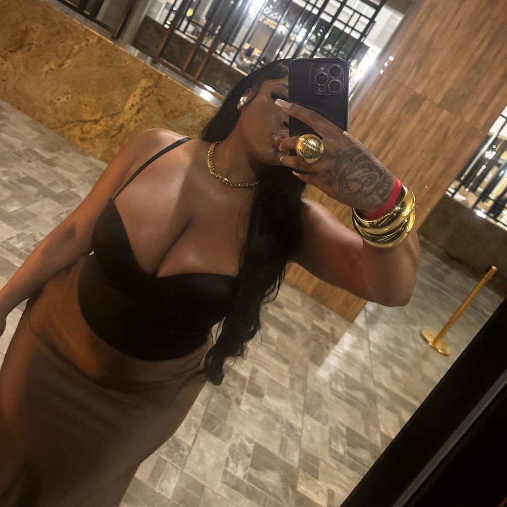 Meet your Posher, The life of siddity